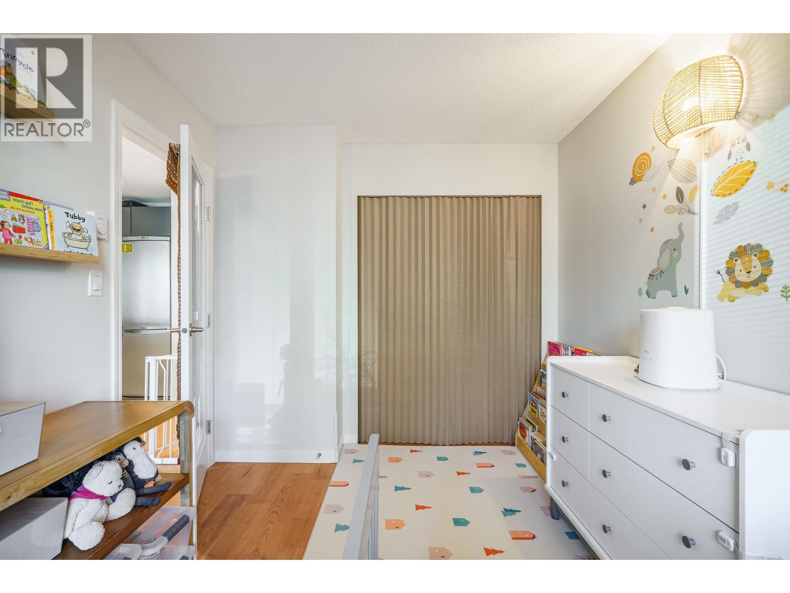 2 Bed, 2 Bath House for Sale in Vancouver – 1706 1367 ALBERNI STREET, Vancouver – MLS# R3160094 - Image 12