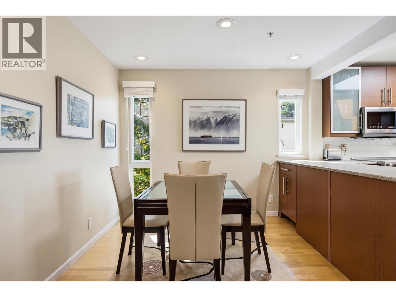 403 1200 W 10TH AVENUE, Vancouver
