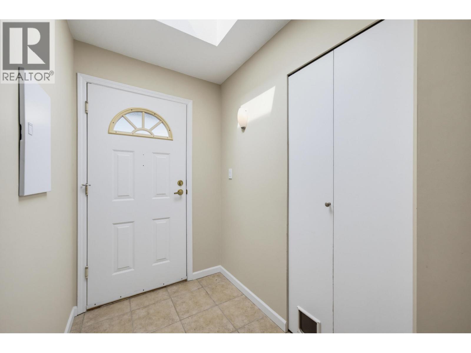 403 1200 W 10TH AVENUE, Vancouver