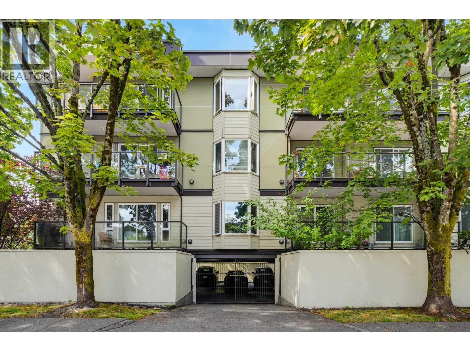 403 1200 W 10TH AVENUE, Vancouver