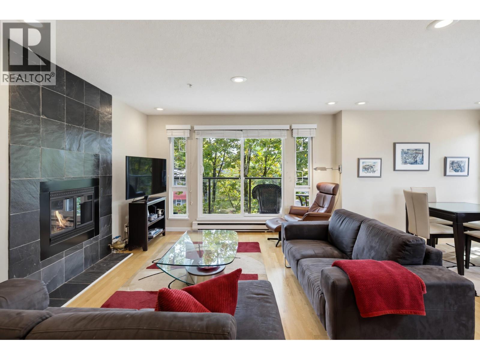 403 1200 W 10TH AVENUE, Vancouver