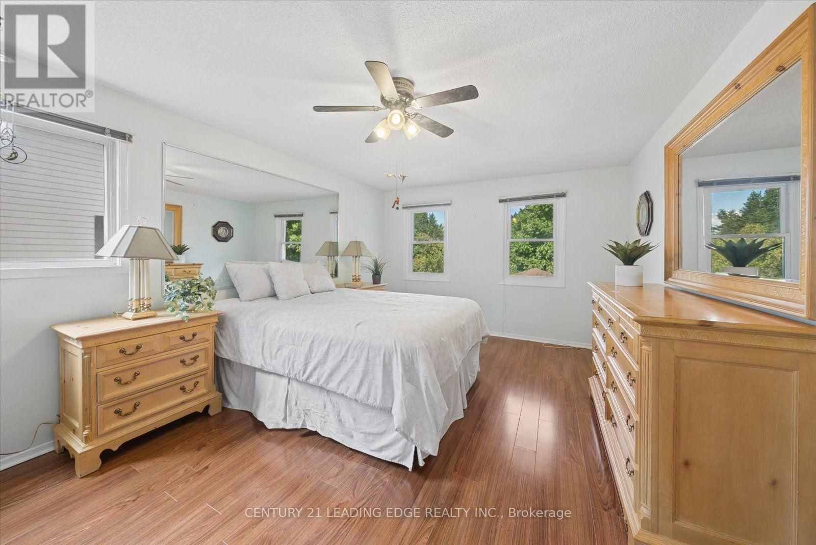 3074 TOURS ROAD - Image 31