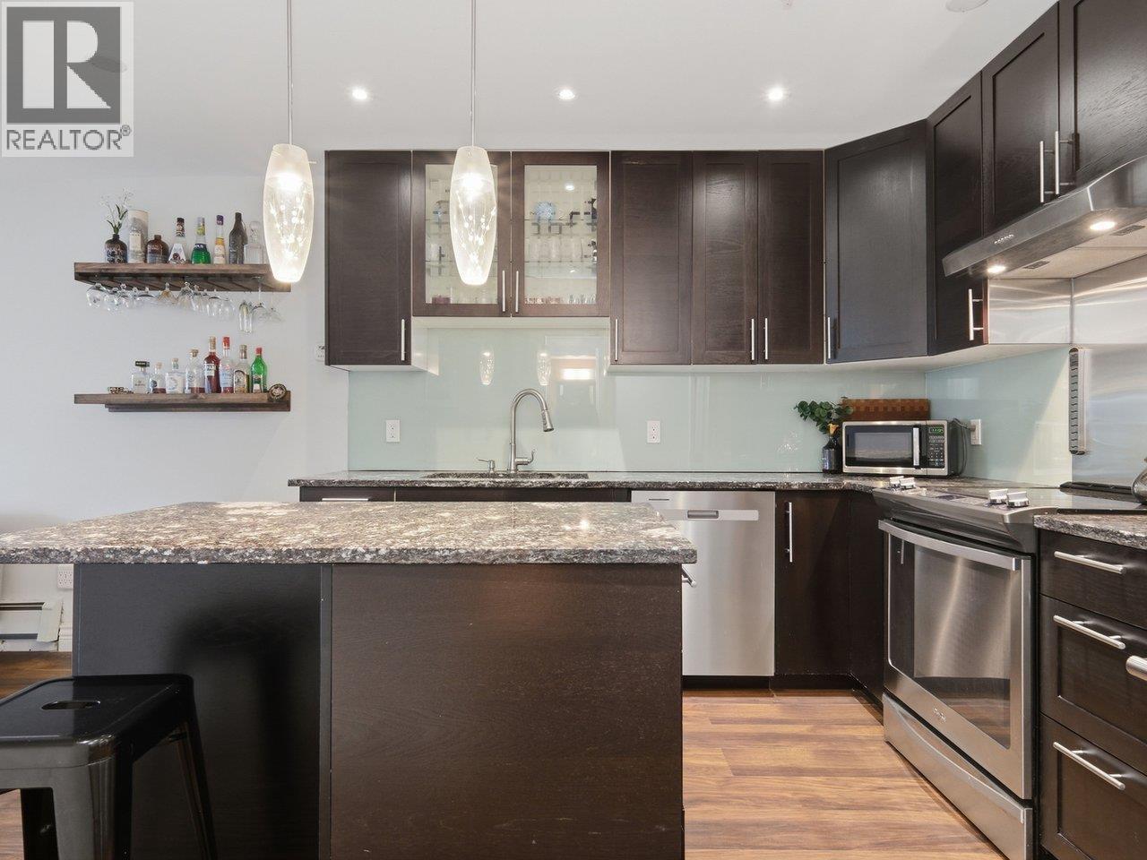 216 1549 KITCHENER STREET, Vancouver