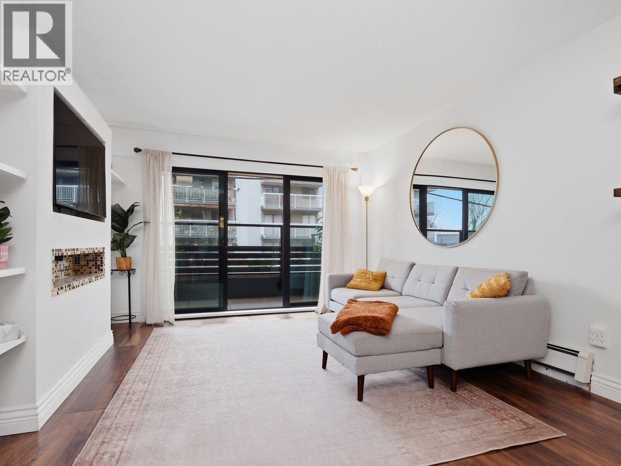216 1549 KITCHENER STREET, Vancouver