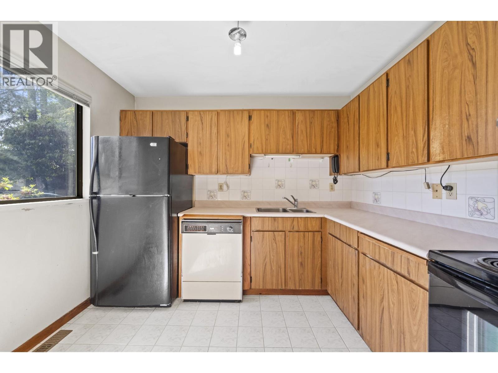 24 2880 DACRE AVENUE, Coquitlam — photo 6