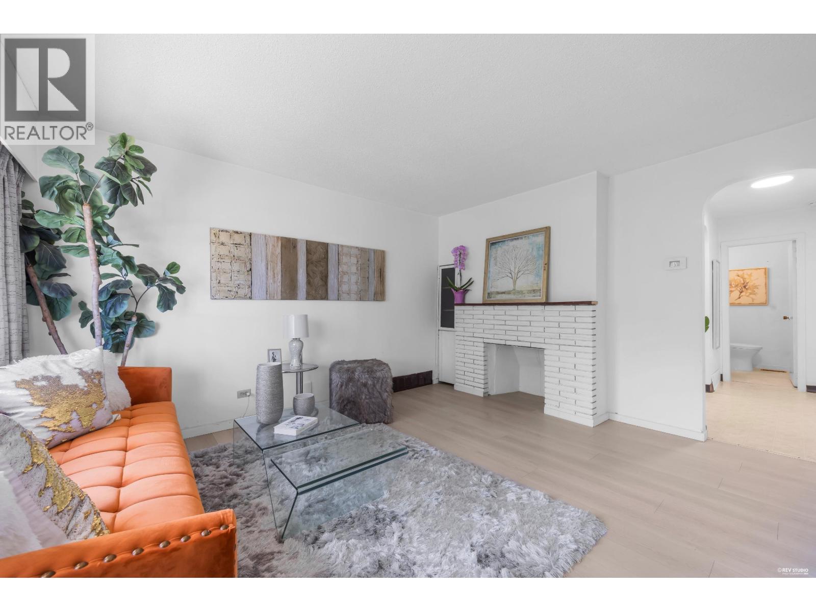 3006 E 27TH AVENUE, Vancouver — photo 7