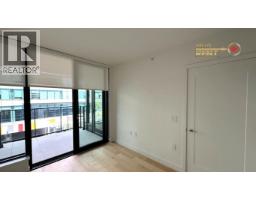 304 135 E 13th Street, North Vancouver, BC V7L0J8 Photo 16