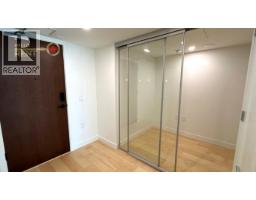 304 135 E 13th Street, North Vancouver, BC V7L0J8 Photo 9