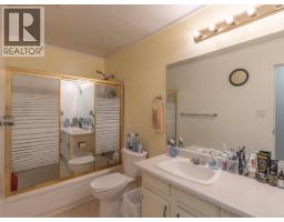 108-b-5109 Forrest Drive, Yellowknife, NT  Photo 14