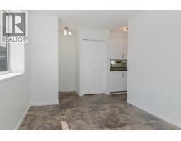 27 23580 Dewdney Trunk Road, Maple Ridge, BC V2X0S8 Photo 9