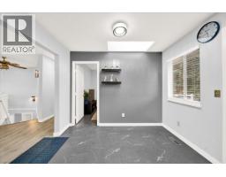 22915 125a Avenue, Maple Ridge, BC V2X0N3 Photo 6