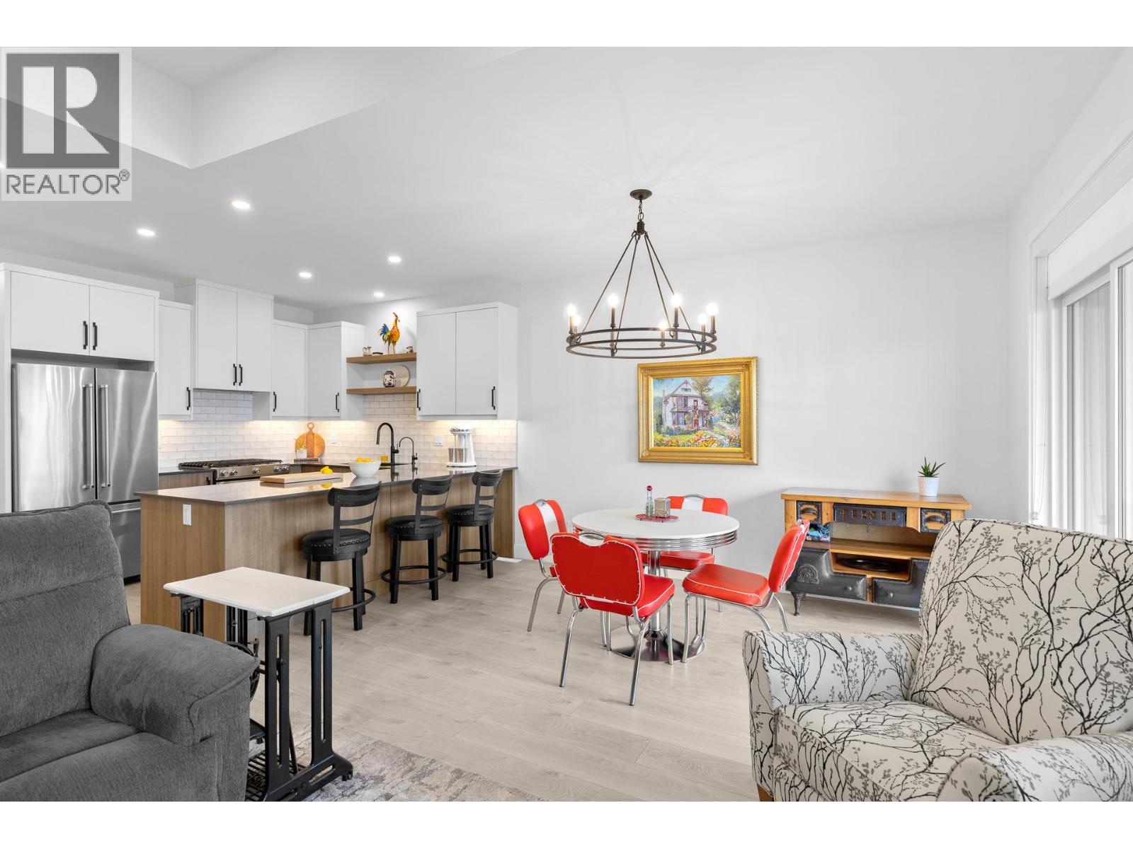 25 8000 Vedette Drive, Osoyoos