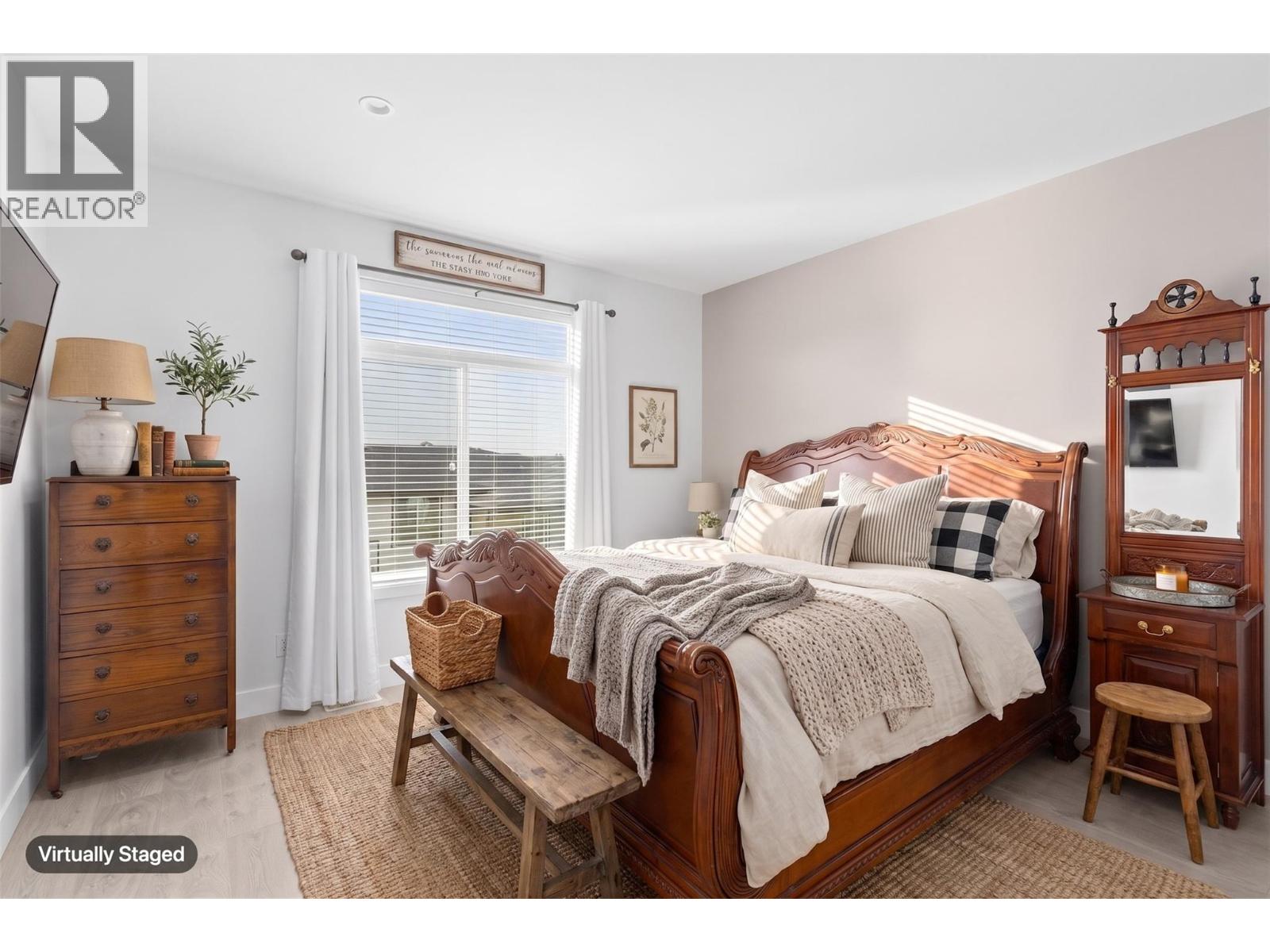 25 8000 Vedette Drive, Osoyoos