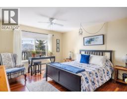 Dining nook - 5687 Somerset Avenue, Peachland, BC V0H1X4 Photo 12