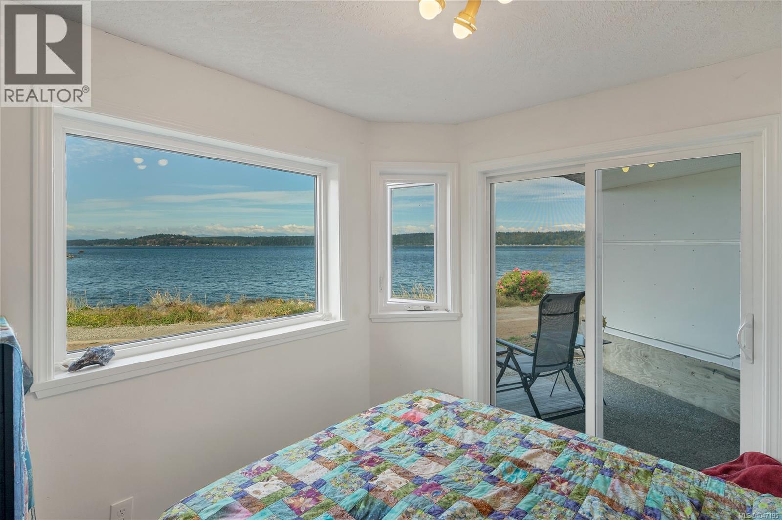 #104 87 Island Hwy S - Image 12