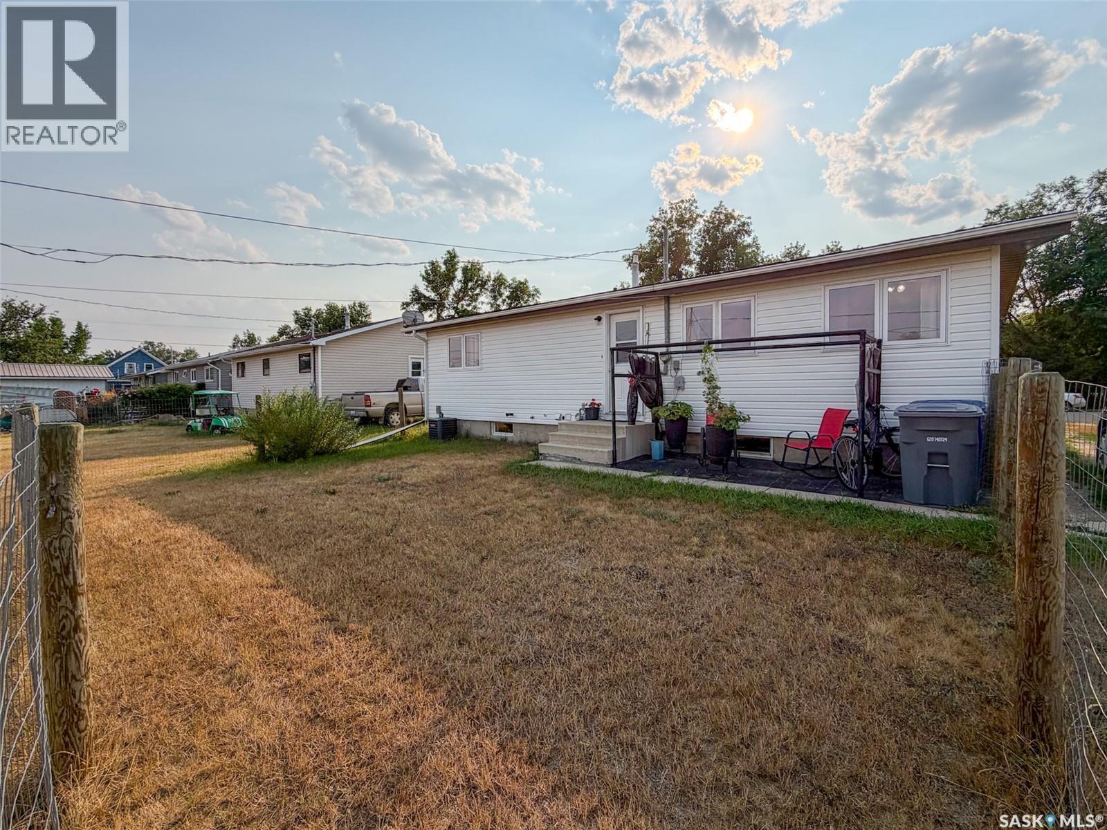 129 Ash AVENUE N - Image 38