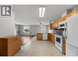 Laundry room - 210, 4514 54 Avenue, Olds, AB T4H1W5 Photo 8