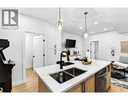 236 30 Avenue Ne, Calgary, AB T2E2C9 Photo 37