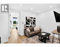 Furnace - 236 30 Avenue Ne, Calgary, AB T2E2C9 Photo 18