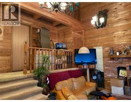 31 Lime Cliffs Beach, Sicamous, BC V0E2V0 Photo 12