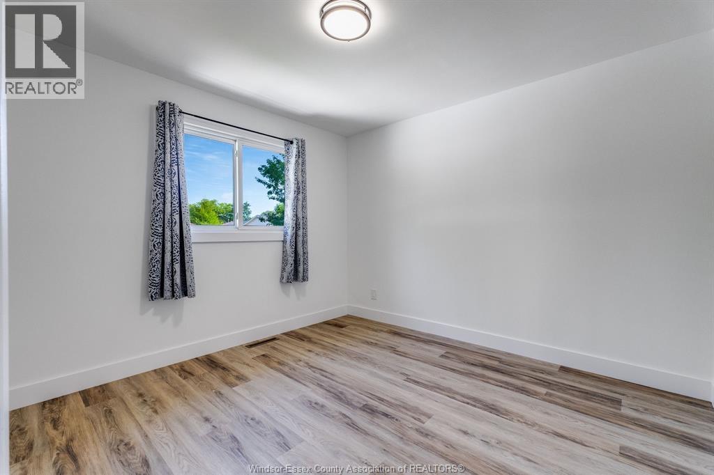 6 MARLENE CRESCENT - Image 11