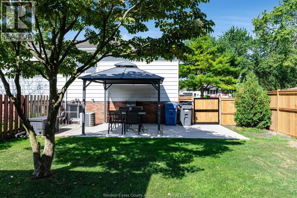 6 MARLENE CRESCENT - 29