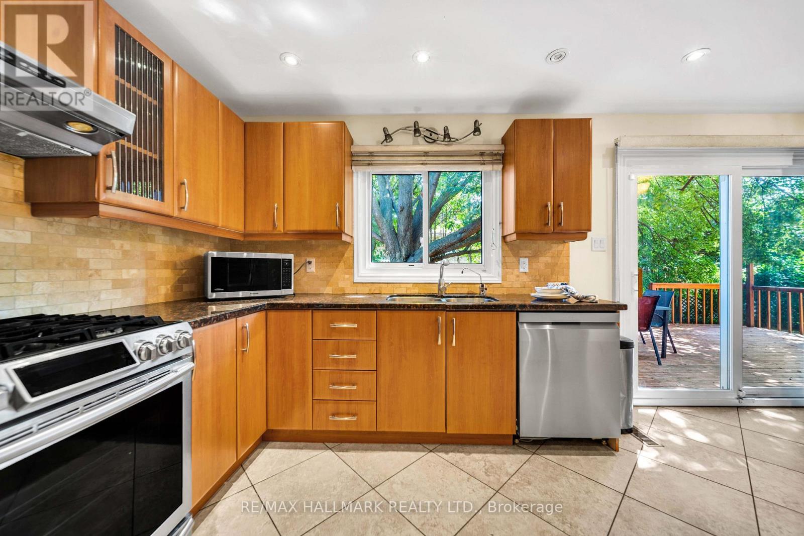 17 TWIN CIRCLE COURT - Image 10