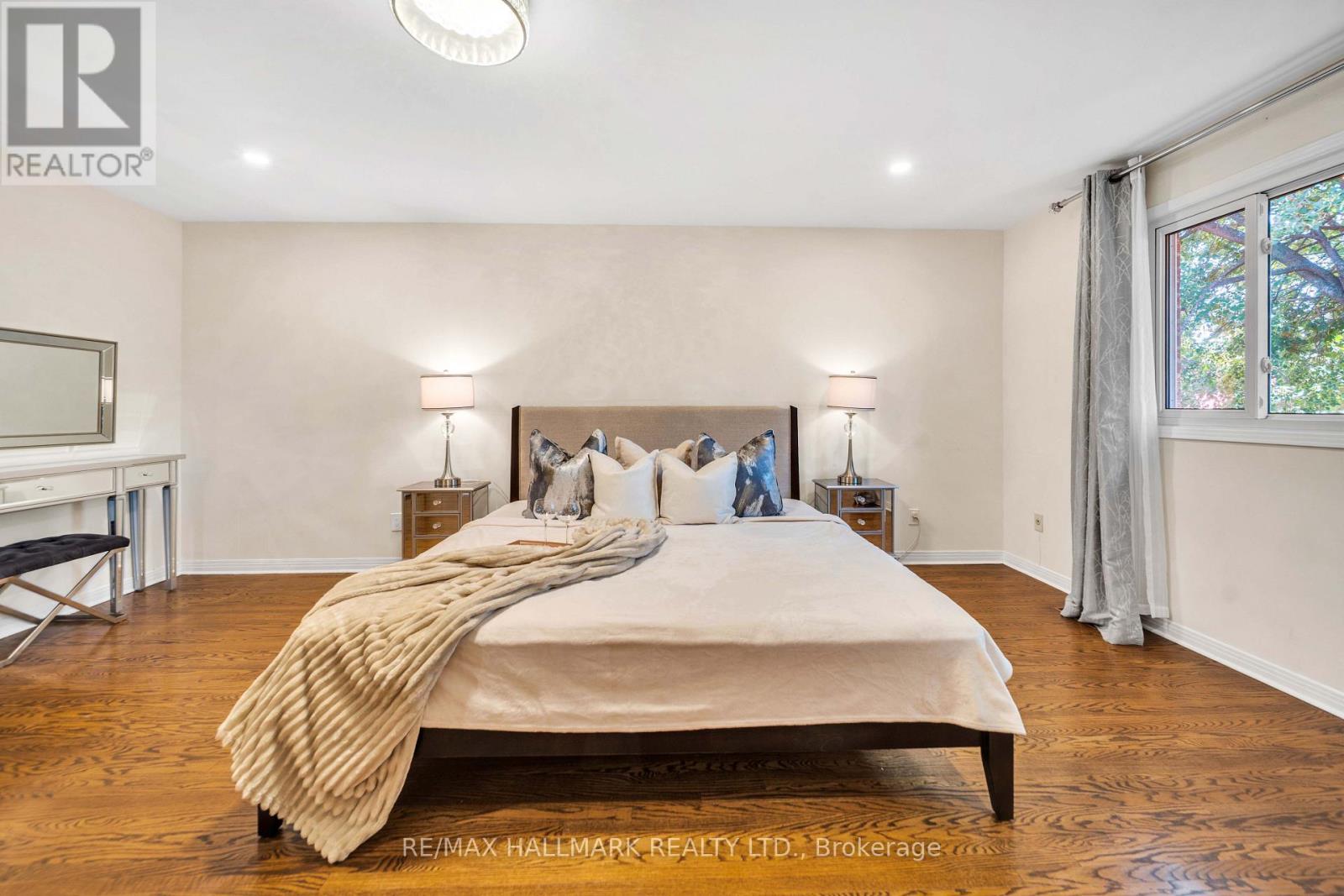 17 TWIN CIRCLE COURT - Image 16