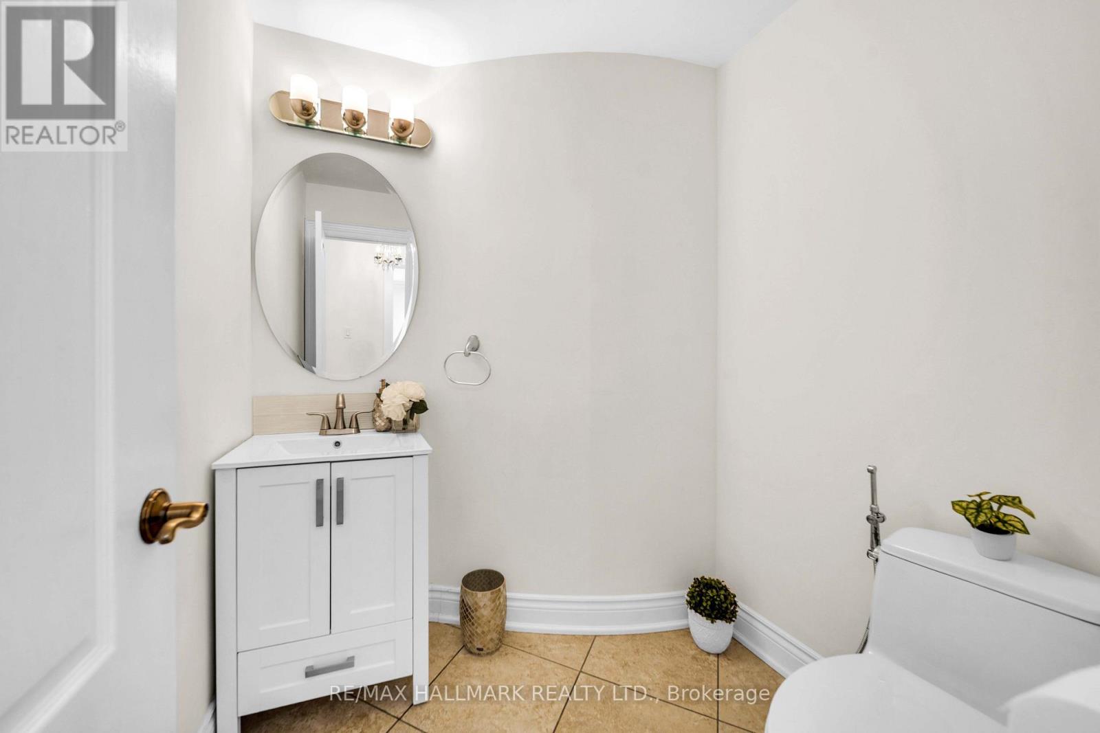 17 TWIN CIRCLE COURT - Image 11