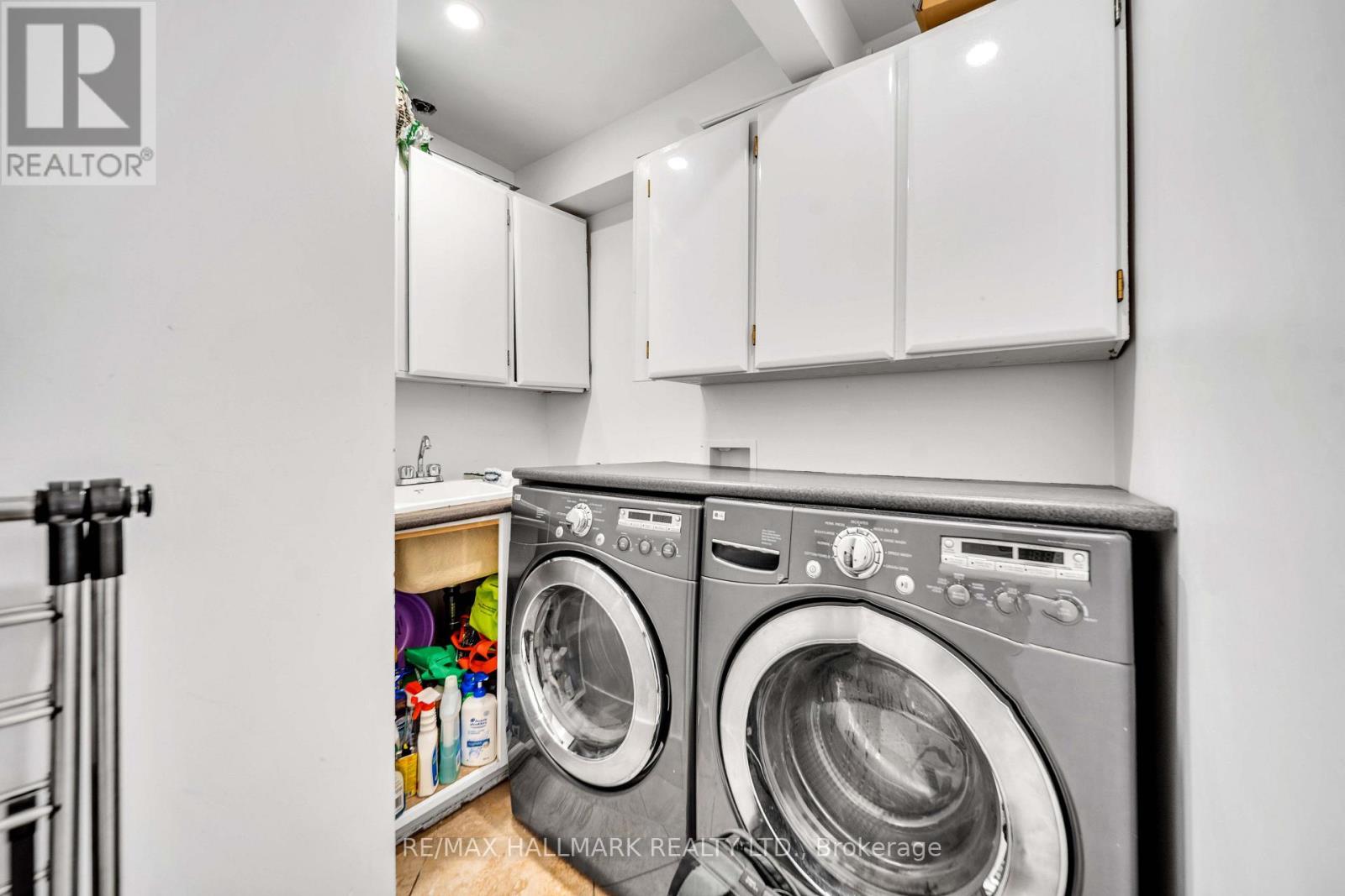 17 TWIN CIRCLE COURT - Image 12