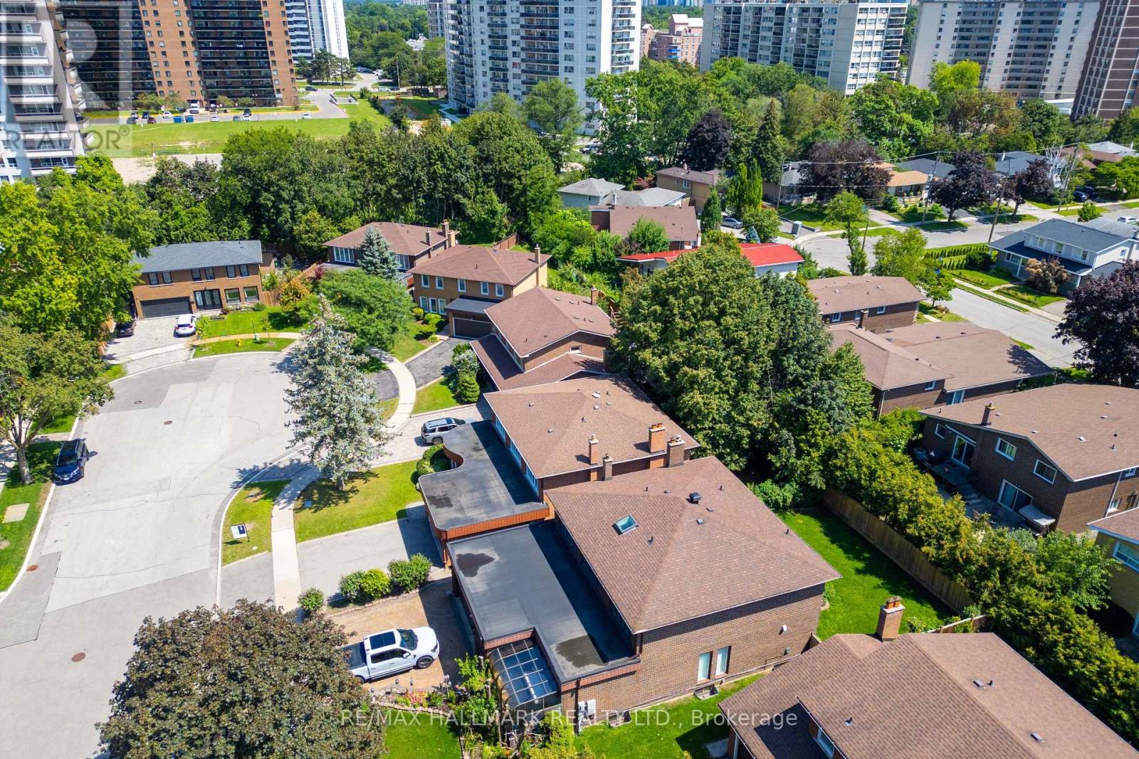 17 TWIN CIRCLE COURT - Image 38