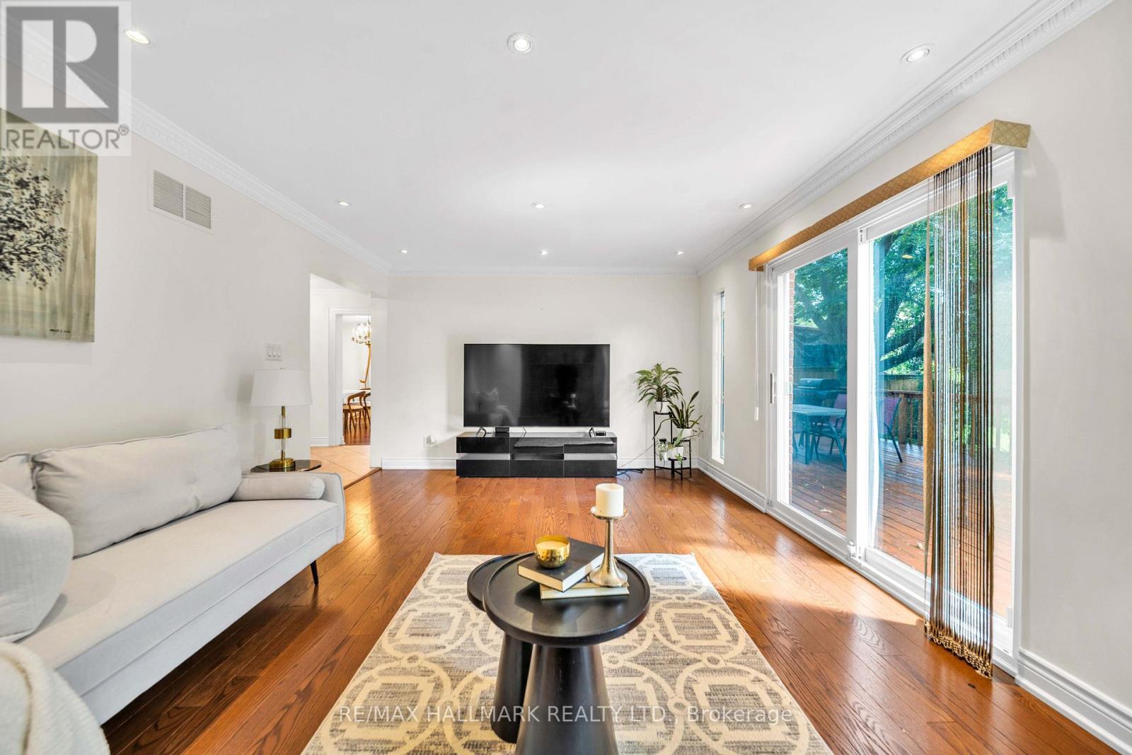 17 TWIN CIRCLE COURT - Image 8
