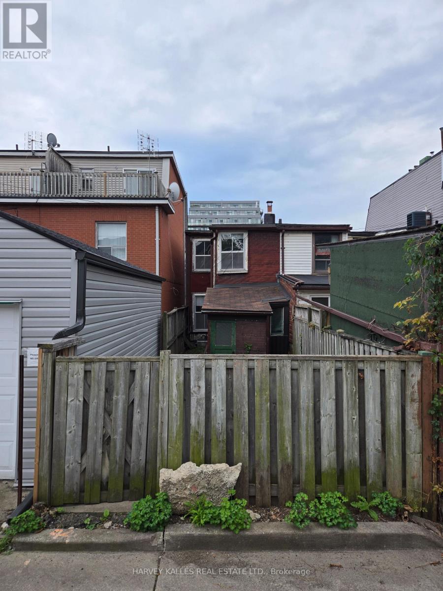12 WHITAKER AVENUE - 5