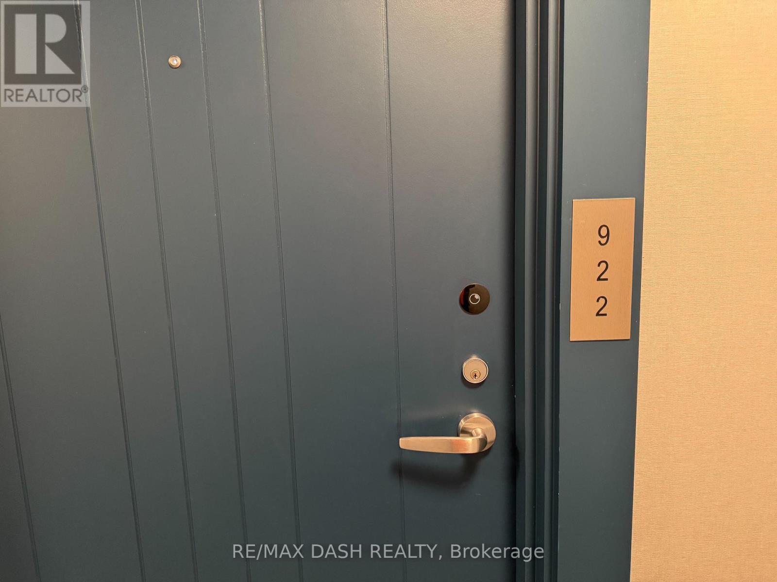 #922 2545 Simcoe Street North, Oshawa (Windfields), Ontario, L1L0W3, Oshawa (Windfields), Ontario — photo 2 of 5