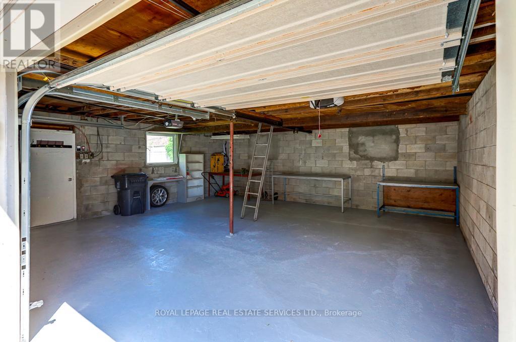 38 JELLICOE AVENUE - 47