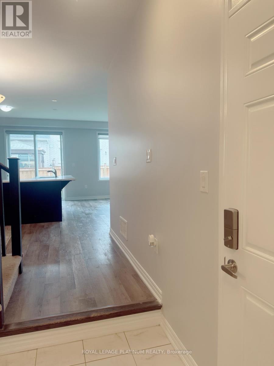 795 Proud Drive, Milton (CB Cobban), Ontario, L9E1S3, Milton (CB Cobban), Ontario — photo 4 of 5