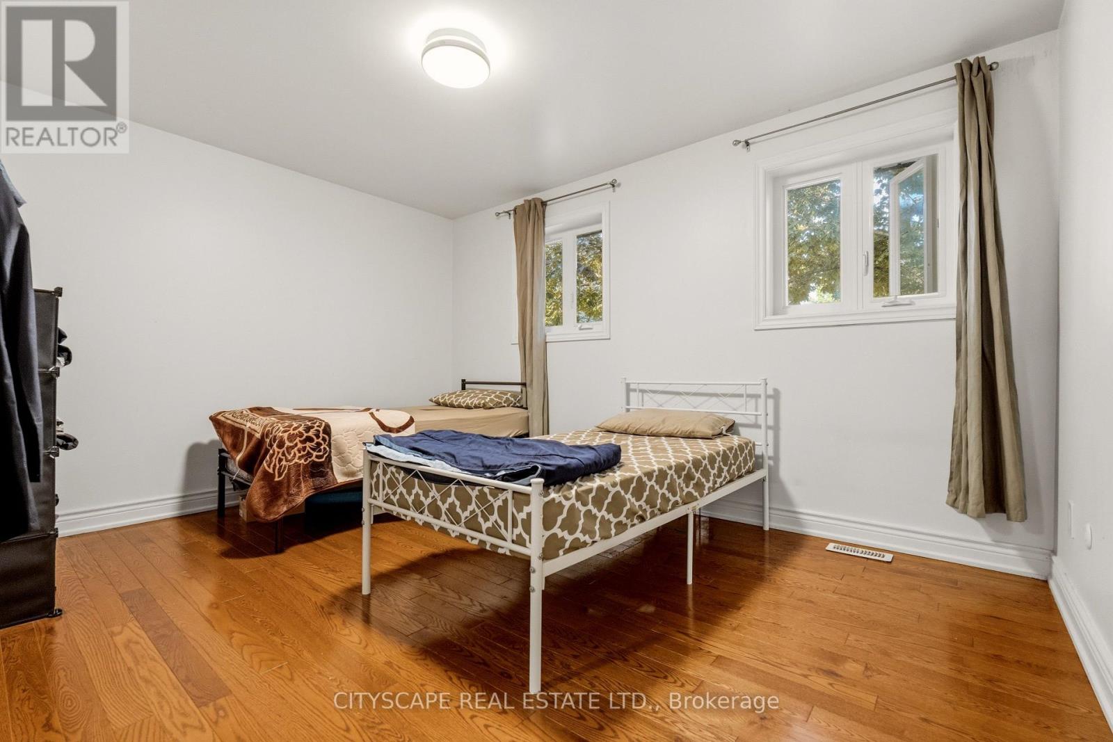 12 VANDERBRENT CRESCENT - Image 15