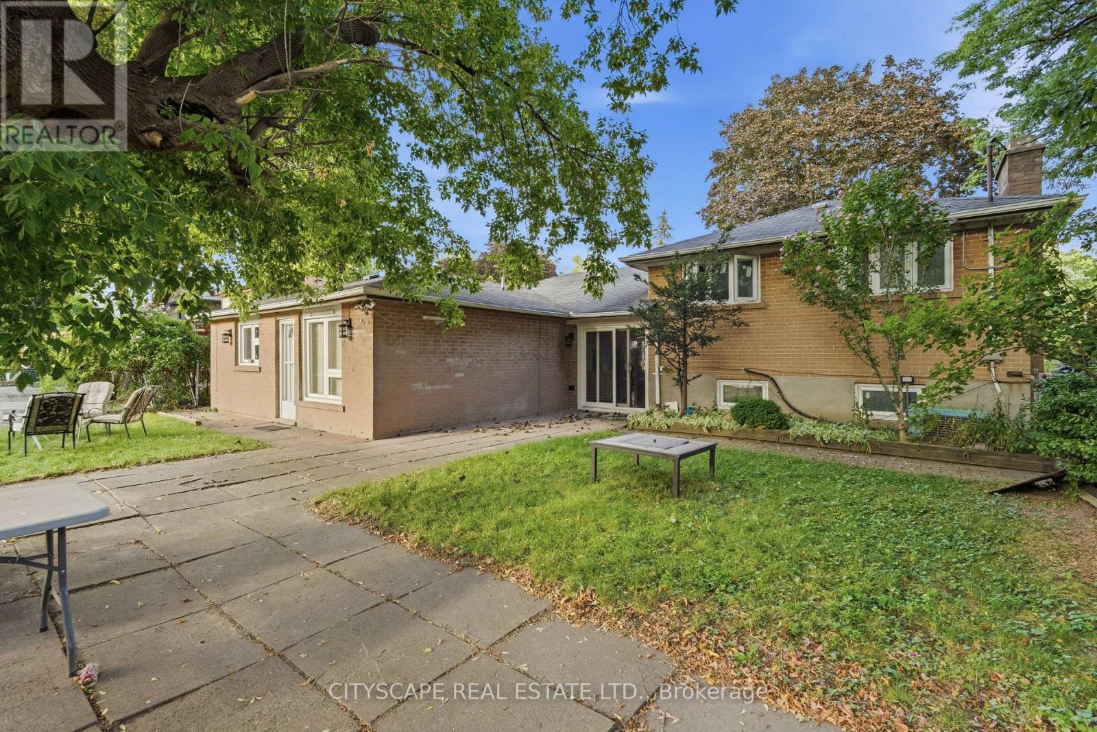 12 VANDERBRENT CRESCENT - Image 46