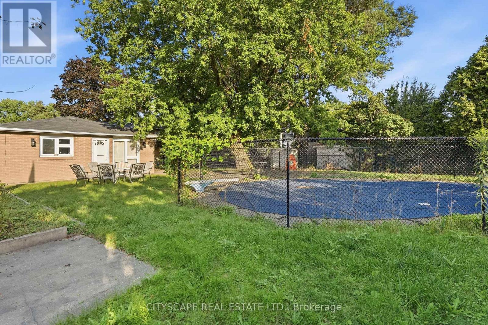 12 VANDERBRENT CRESCENT - Image 49