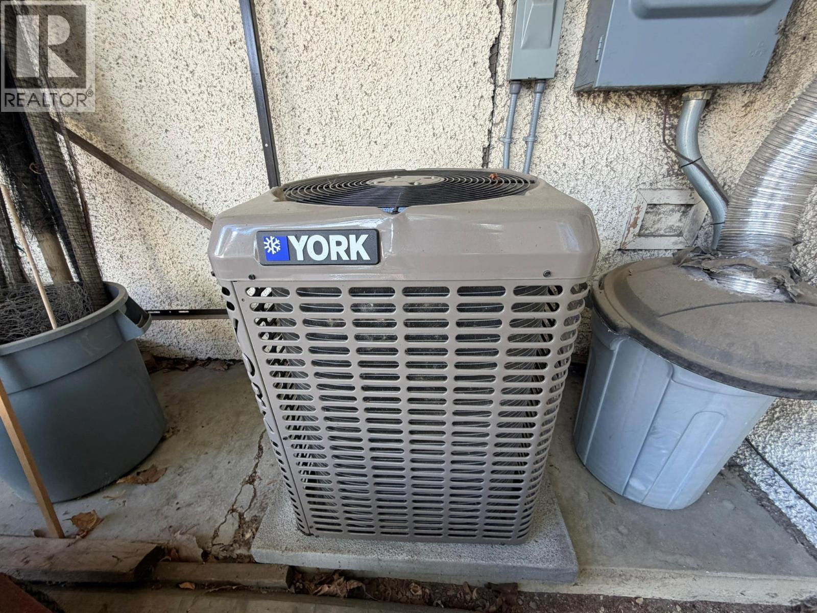 3201 19 Street, Vernon
