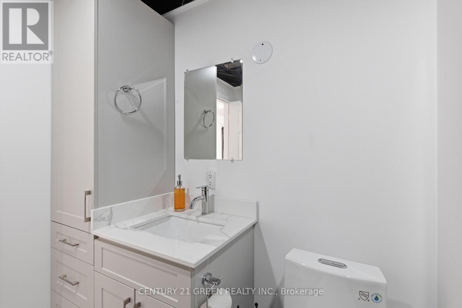 135 VILLAGE STREET - 12