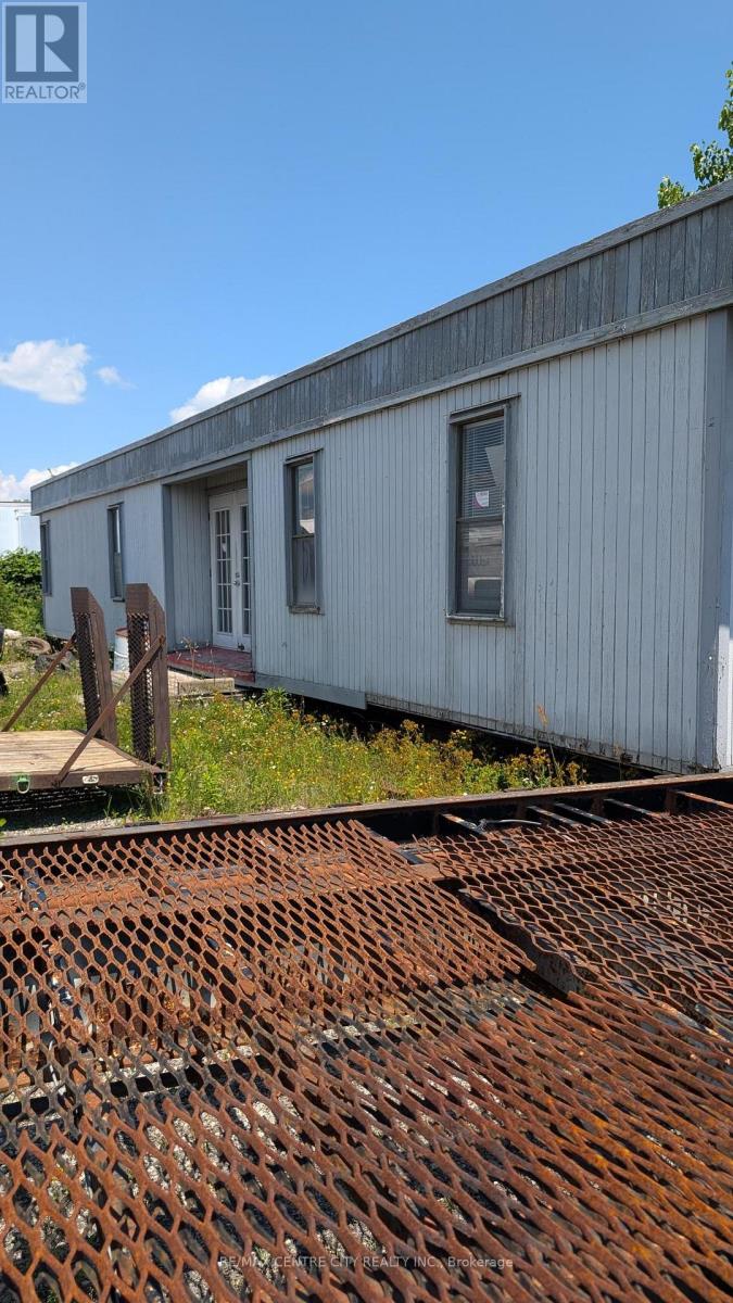 92A Clarke Road, London East (East Q), Ontario, N5W5M9, London East (East Q), Ontario — photo 3 of 5