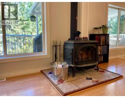 96 Chase Road, Christina Lake, BC V0H1E0 Photo 16