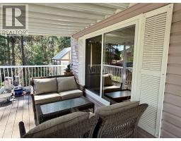 96 Chase Road, Christina Lake, BC V0H1E0 Photo 9