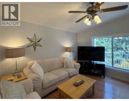96 Chase Road, Christina Lake, BC V0H1E0 Photo 18
