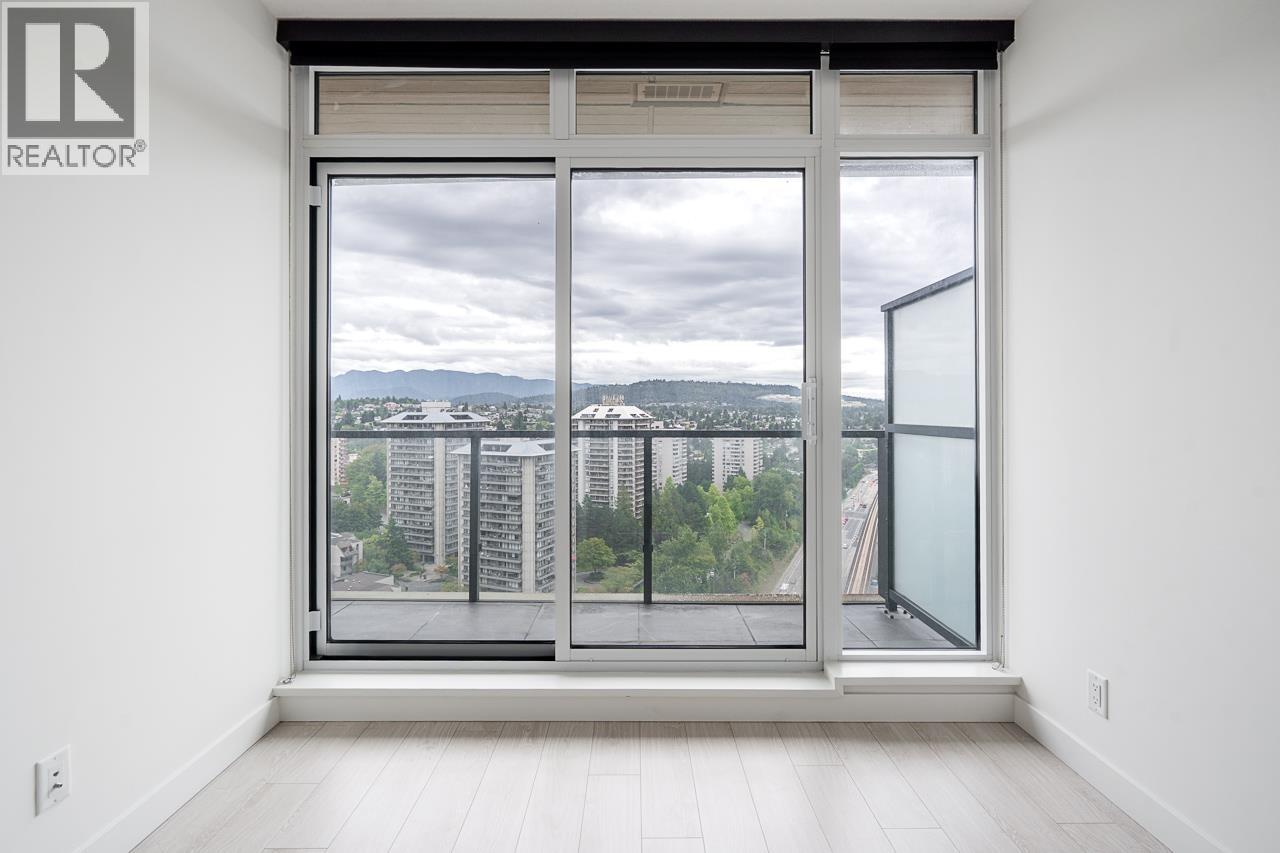 2208 4890 LOUGHEED HIGHWAY, Burnaby