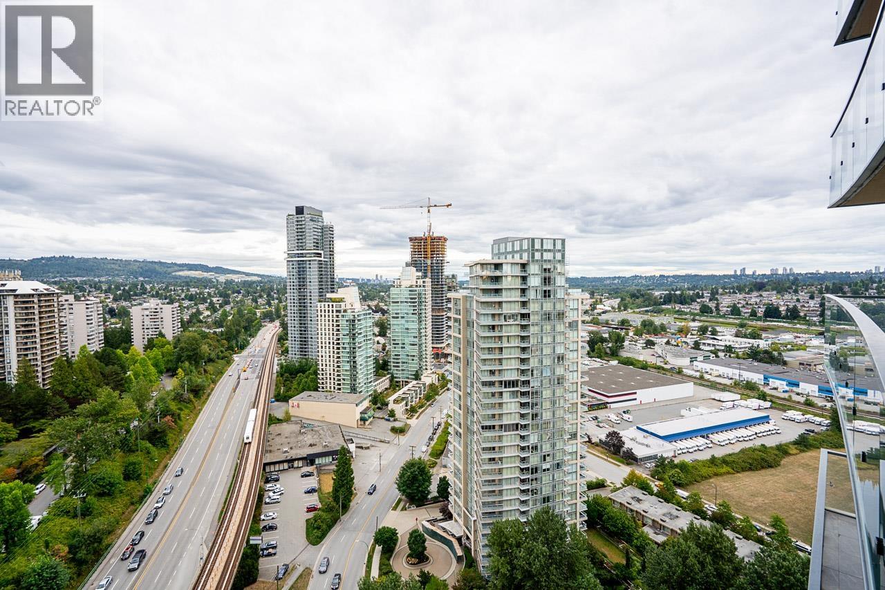 2208 4890 LOUGHEED HIGHWAY, Burnaby