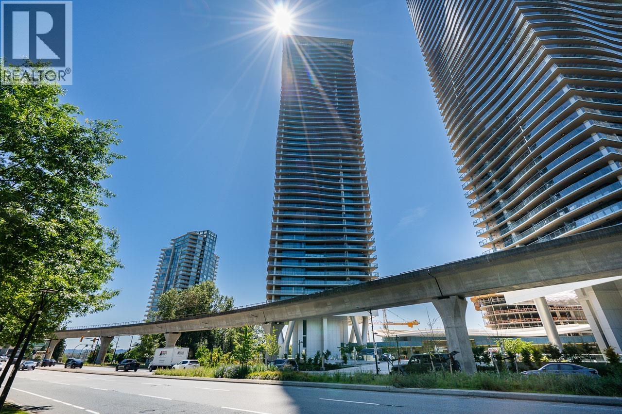 2208 4890 LOUGHEED HIGHWAY, Burnaby
