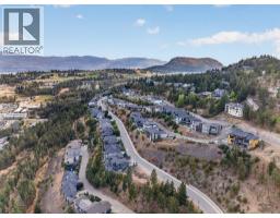 1767 Scott Crescent, West Kelowna, BC V1Z4B8 Photo 14