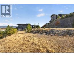 1767 Scott Crescent, West Kelowna, BC V1Z4B8 Photo 11